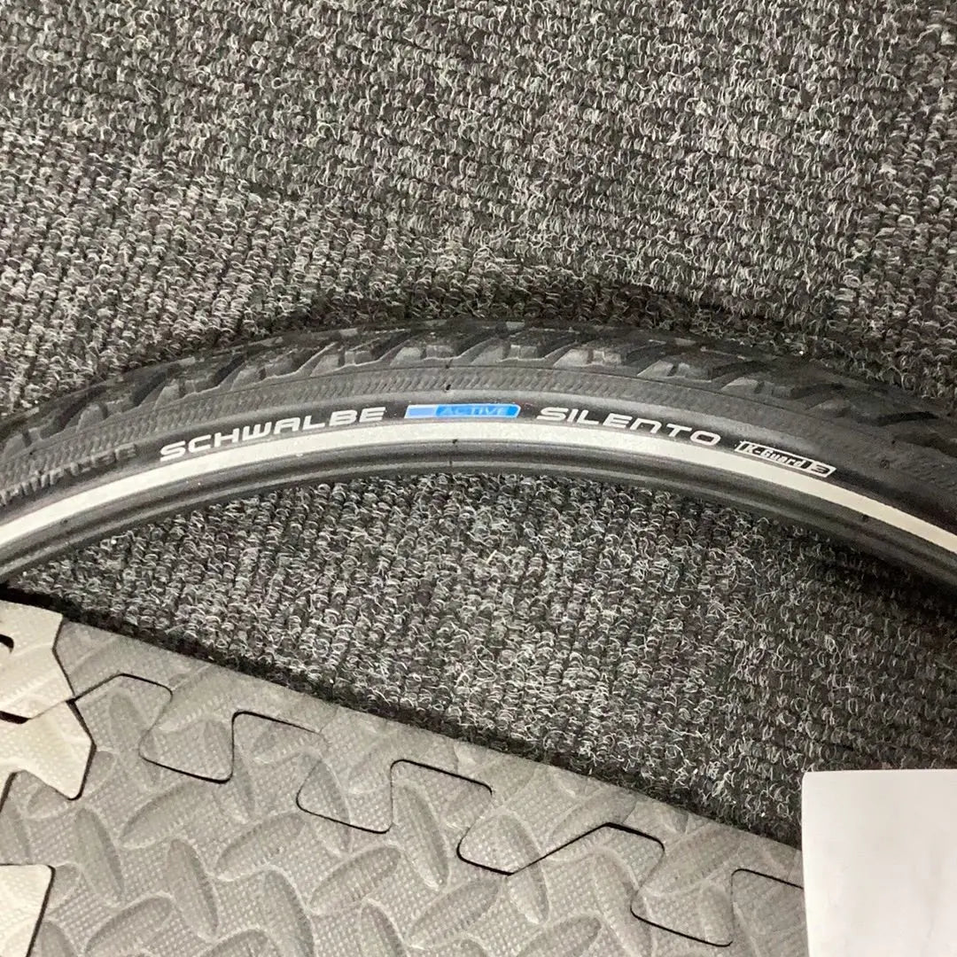 Schwalbe Silento 26 x 1.75 - Bike Clinique