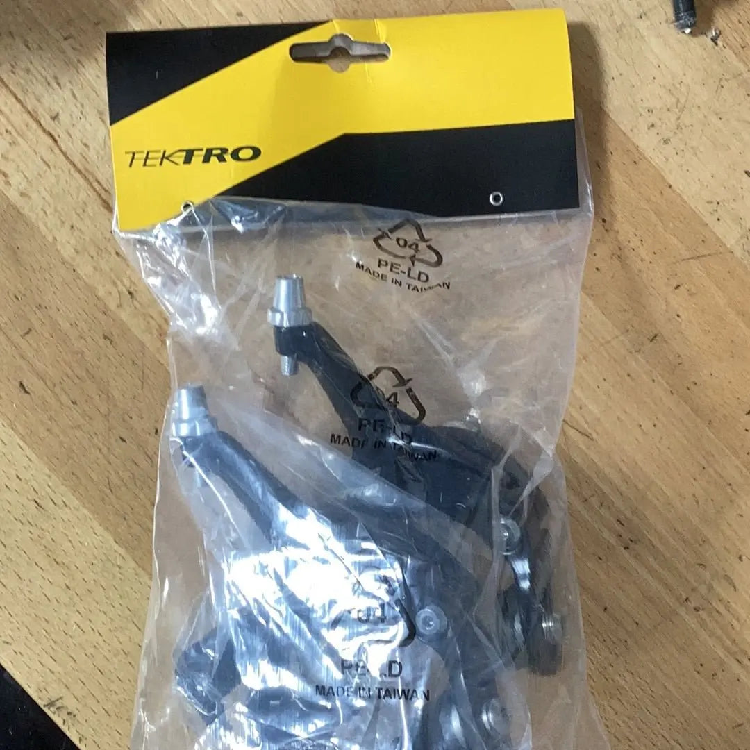 Tektro Brake Calipers Black r313 - Bike Clinique