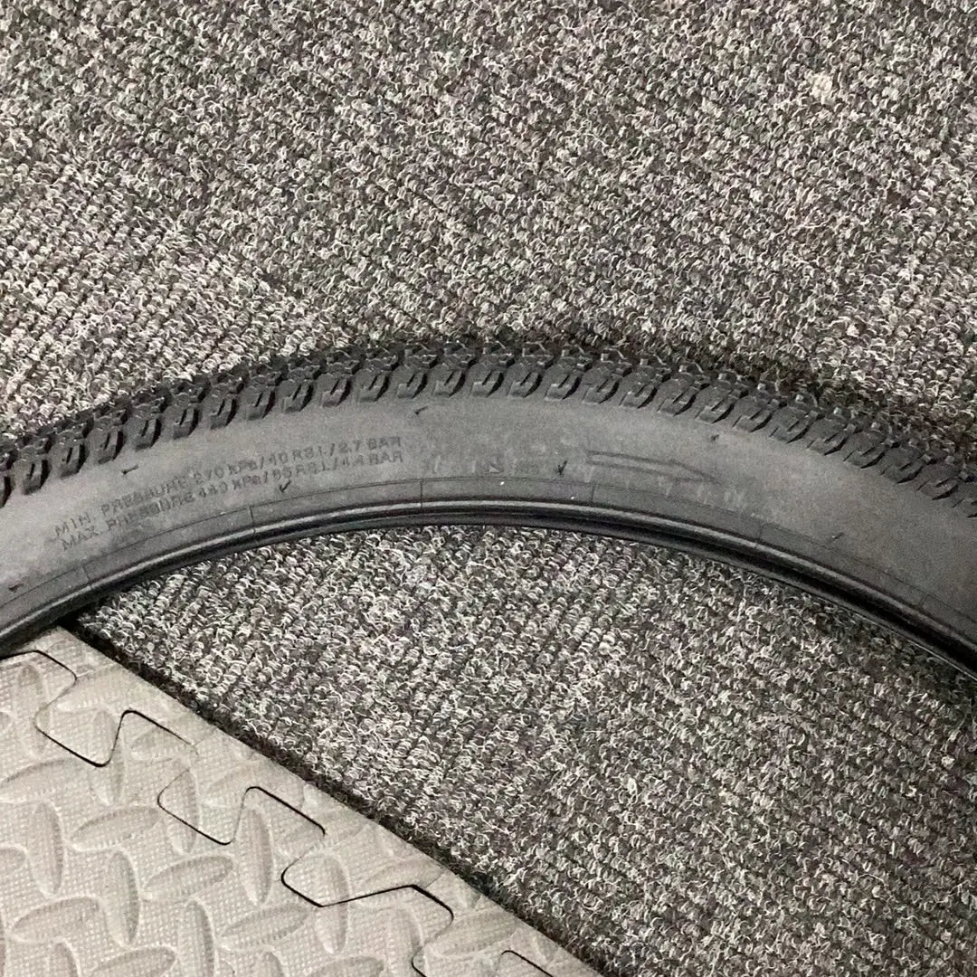 Tire 26 x 2.0 - Bike Clinique