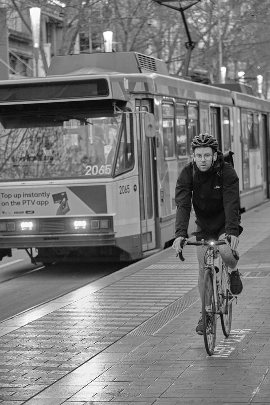 What Frame Materials Actually Matter For London Cycling — Carbon vs Aluminium vs Steel