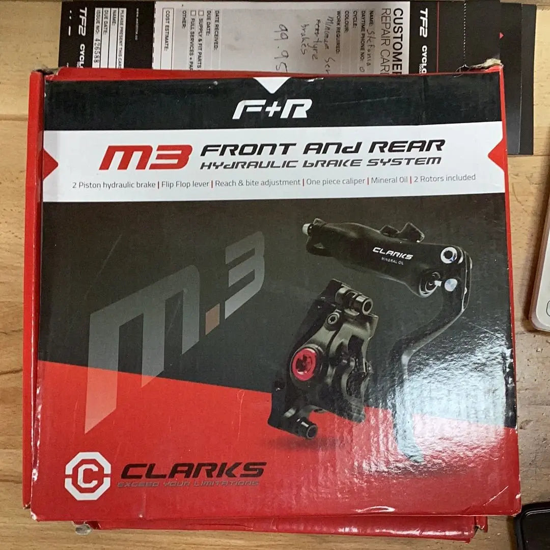Clarks M3 front and rear hydraulic brake system - Bike Clinique