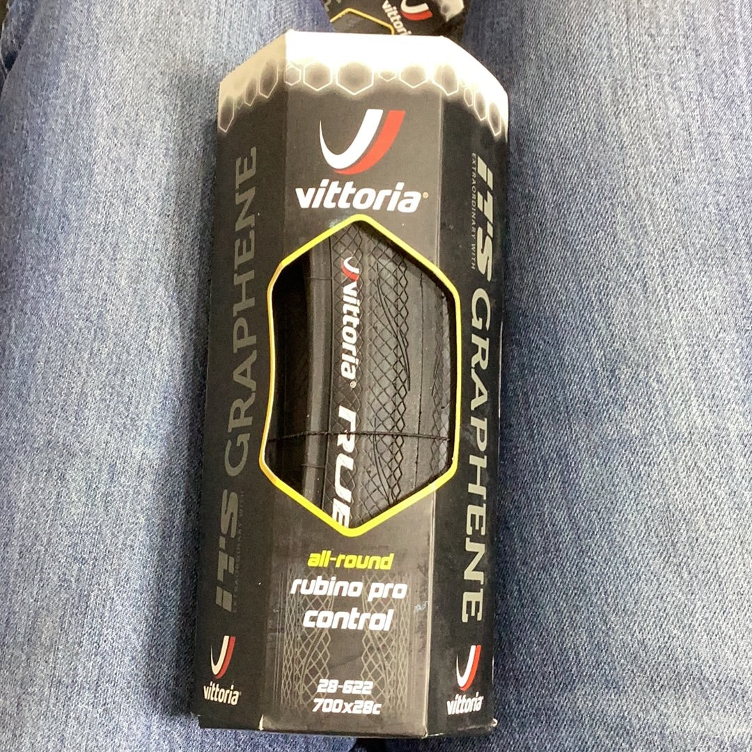 Vittoria all round rubino pro control 700 x 28